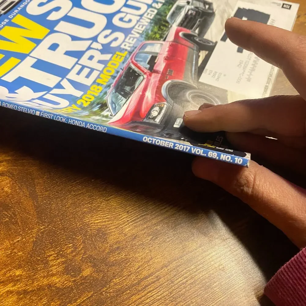 Motor Trend Magazine October 2017